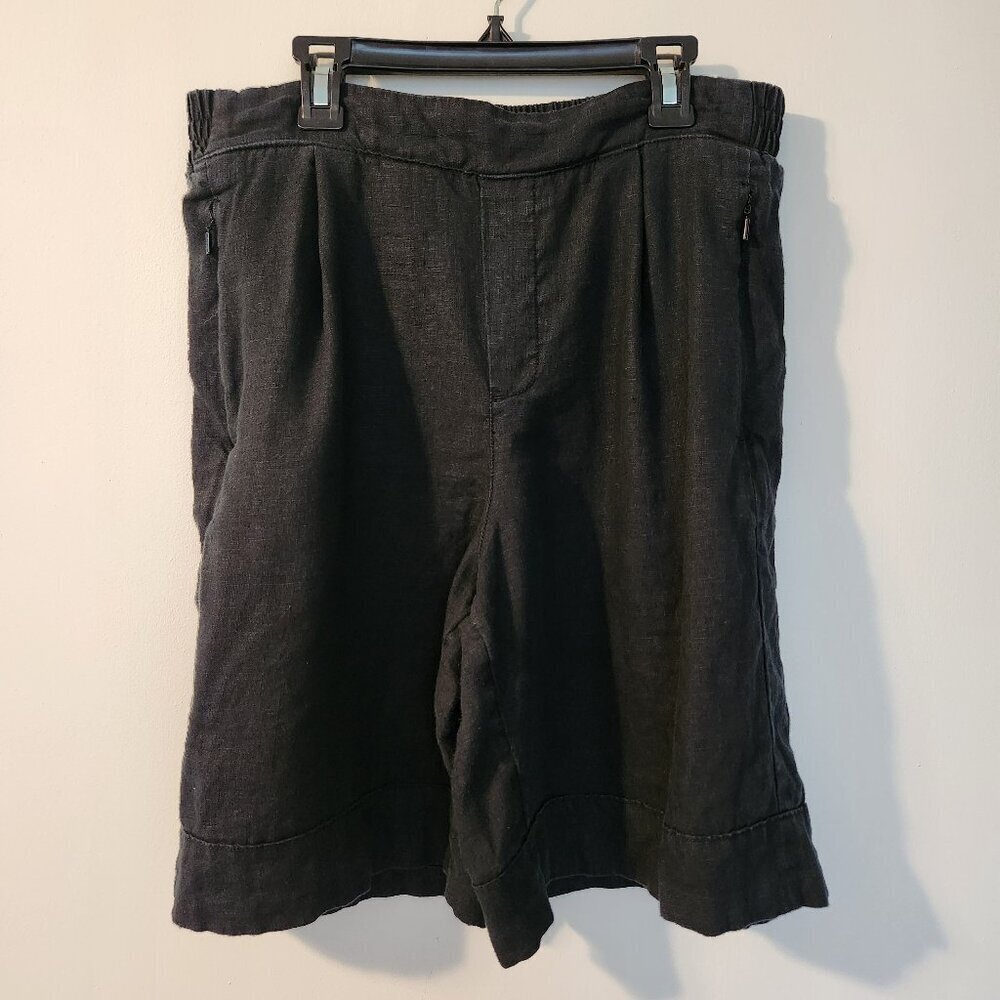 Athleta Women's Size 12 Playa Linen Pull On Bermuda Shorts Pleated Black 9 Inch